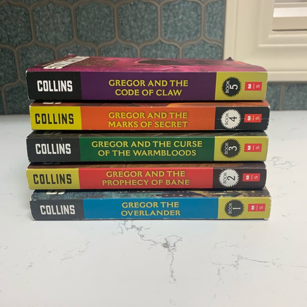 ✨Suzanne Collins Set 5 Overlanders Bane Curse Code